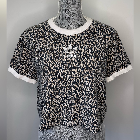 adidas Originals Tops - ADIDAS Animal Print Cropped Tee 💫🐆